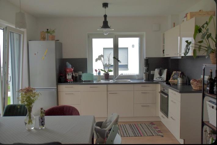 Erdgeschoßwohnung Nittendorf - 3 Zimmer, 78 m&sup2;, 1.500&euro; | Angebot:26690737