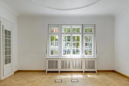 Gewerbeobjekt Regensburg Das Dörnberg - 4.700&euro; | Angebot:24427436