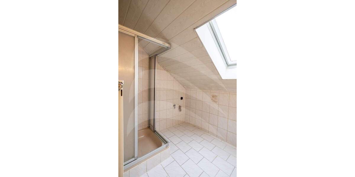 Mehrfamilienhaus, Wohnhaus Mallersdorf-Pfaffenberg Pfaffenberg - 1 Zimmer, 260 m&sup2;, 649.000&euro; | Angebot:25877456