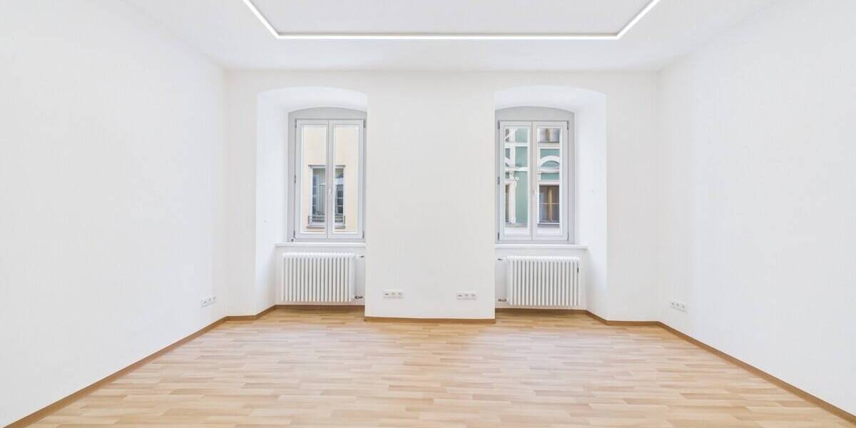 Gewerbeobjekt Regensburg Innenstadt - 4 Zimmer, 130 m&sup2;, 1.670&euro; | Angebot:26572691