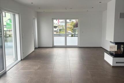 Wohnung Bernhardswald - 4 Zimmer, 140 m&sup2;, 1.700&euro; | Angebot:26532743