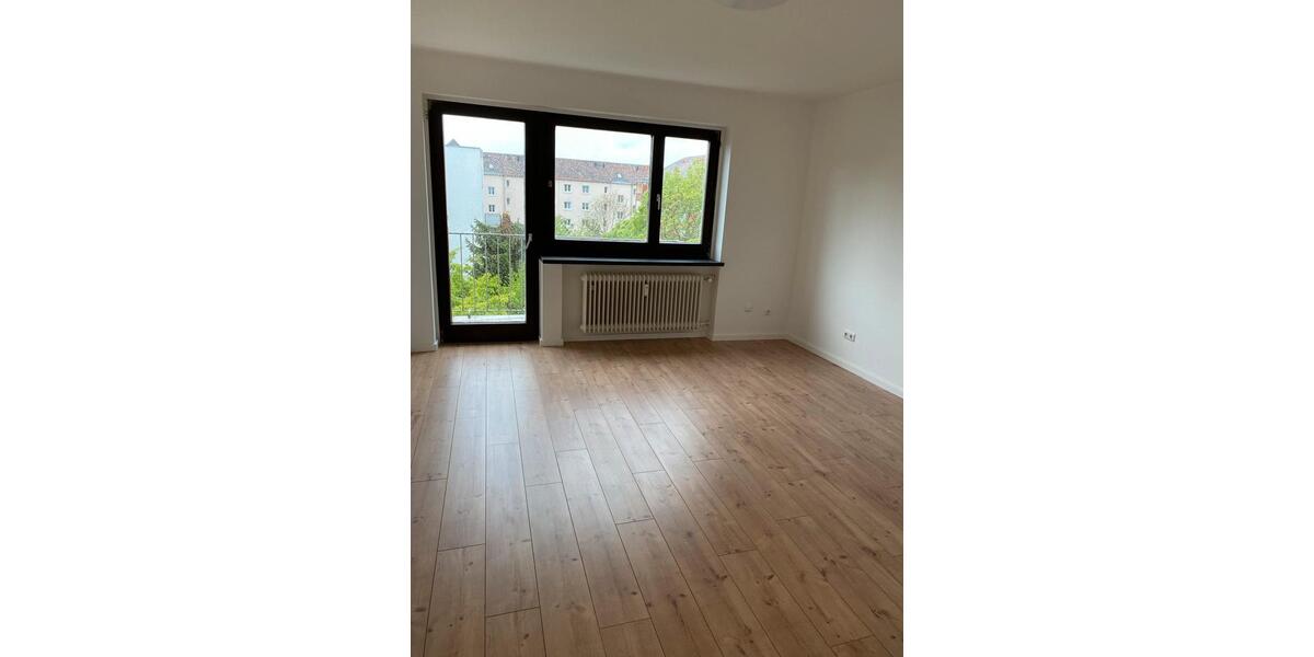 Etagenwohnung Regensburg Konradsiedlung - 3 Zimmer, 65 m&sup2;, 1.000&euro; | Angebot:26224037