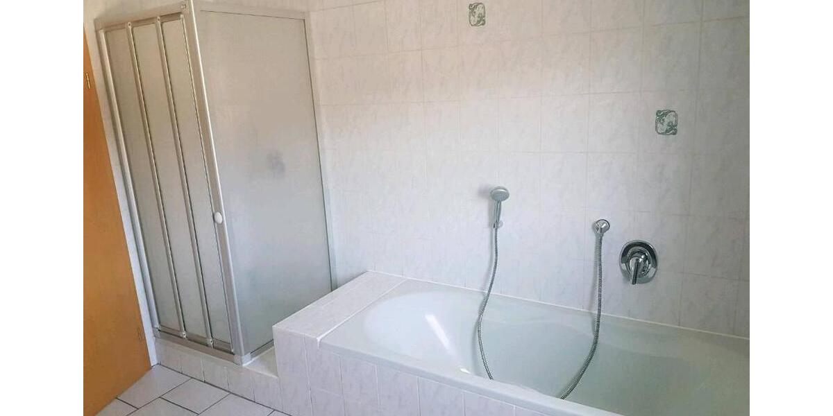 Dachgeschoßwohnung Walderbach - 4 Zimmer, 120 m&sup2;, 750&euro; | Angebot:26303073