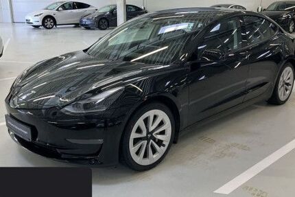 Tesla Model 3 94.531 km 24.800 &euro; Obertraubling 93083