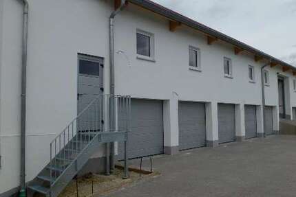 Halle in Neufahrn 1.920 € 320 m²