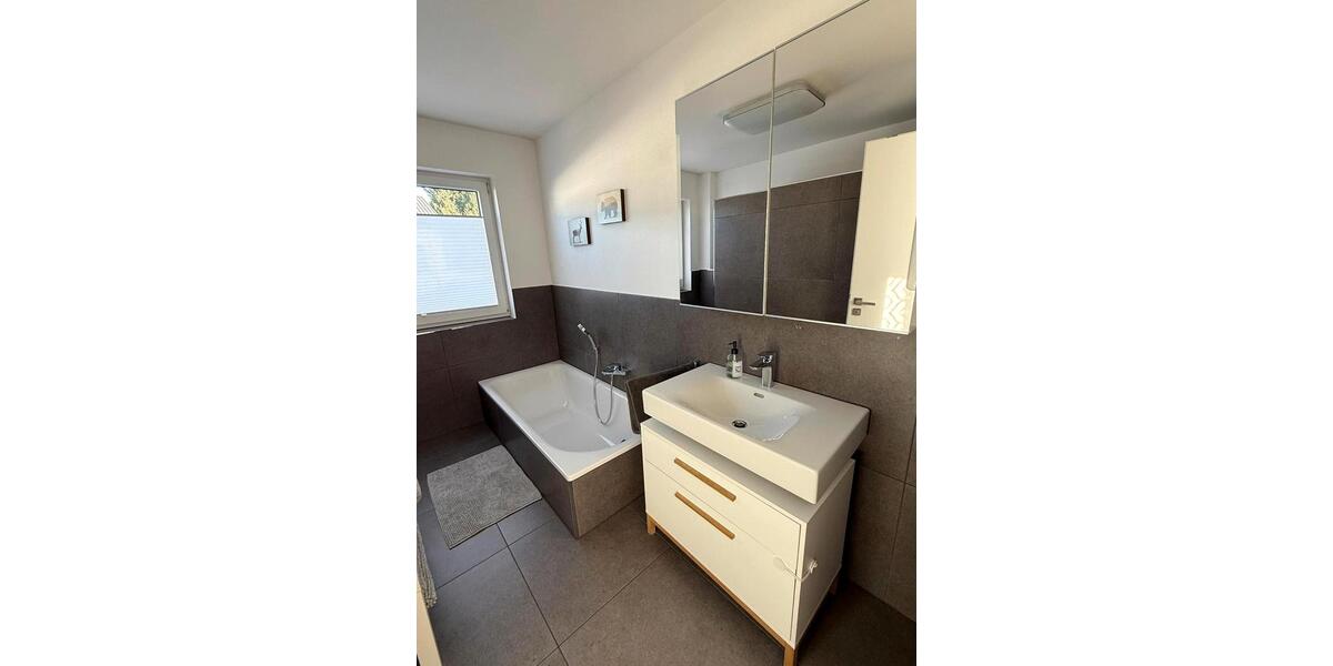 Reihenhaus Abensberg - 4 Zimmer, 119 m&sup2;, 475.000&euro; | Angebot:26220939