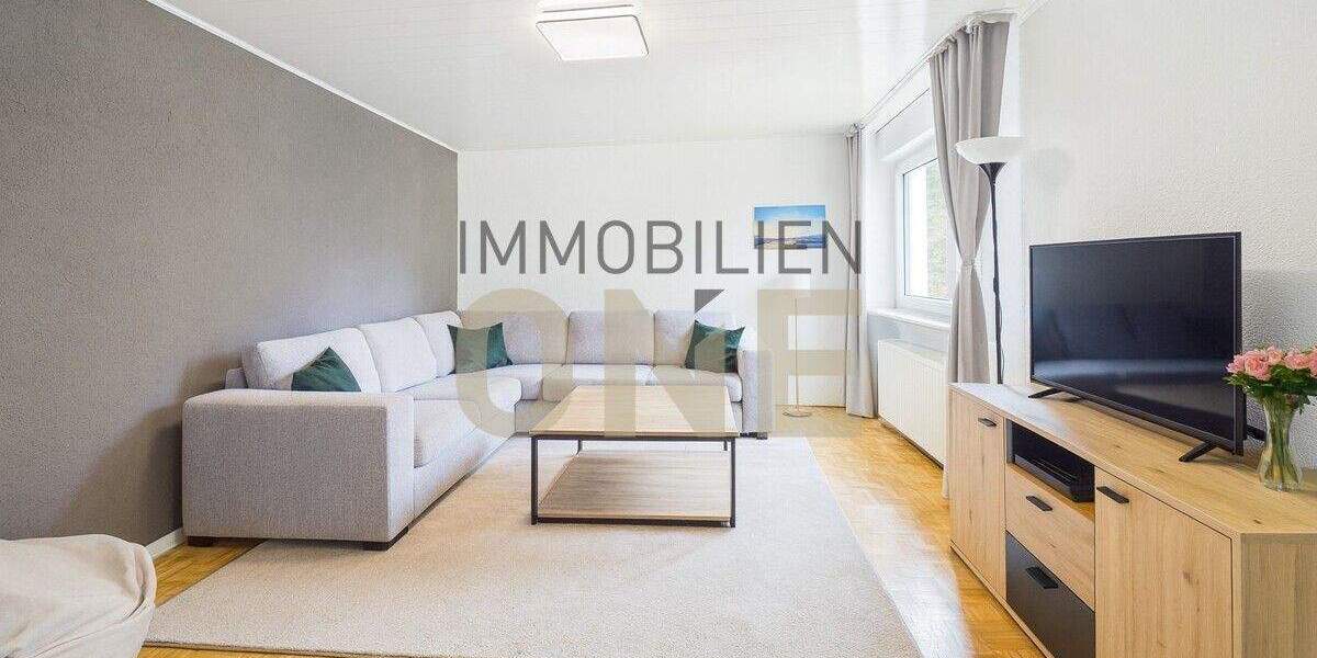 Sanierte 3,5 Zimmerwohnung mit Südwest-Loggia und Einzelgarage 3 zimmer