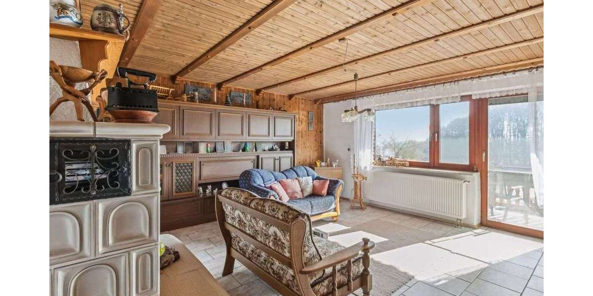 Etagenwohnung Beratzhausen - 3.5 Zimmer, 114 m&sup2;, 160.000&euro; | Angebot:26669970
