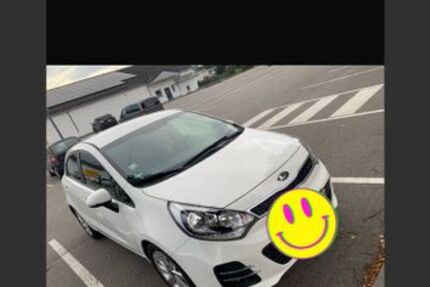 Kia Rio 90.000 km 8.400 &euro; Tegernheim 93105