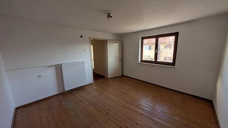 Einfamilienhaus Pfatter - 7 Zimmer, 158 m&sup2;, 349.000&euro; | Angebot:26935181