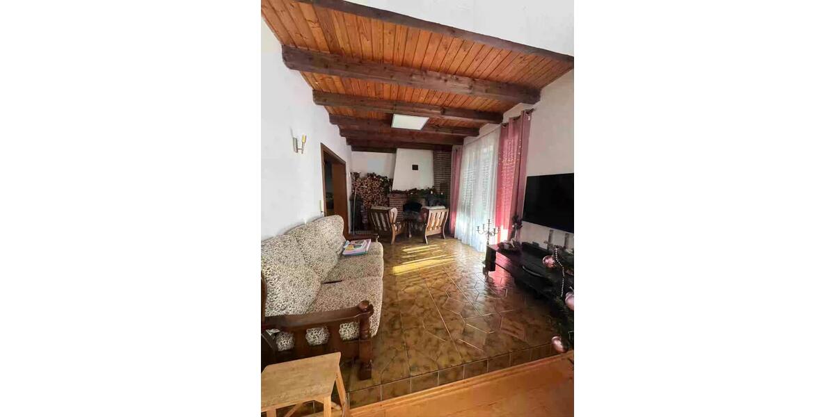 Einfamilienhaus Mintraching - 8 Zimmer, 210 m&sup2;, 579.000&euro; | Angebot:27005538