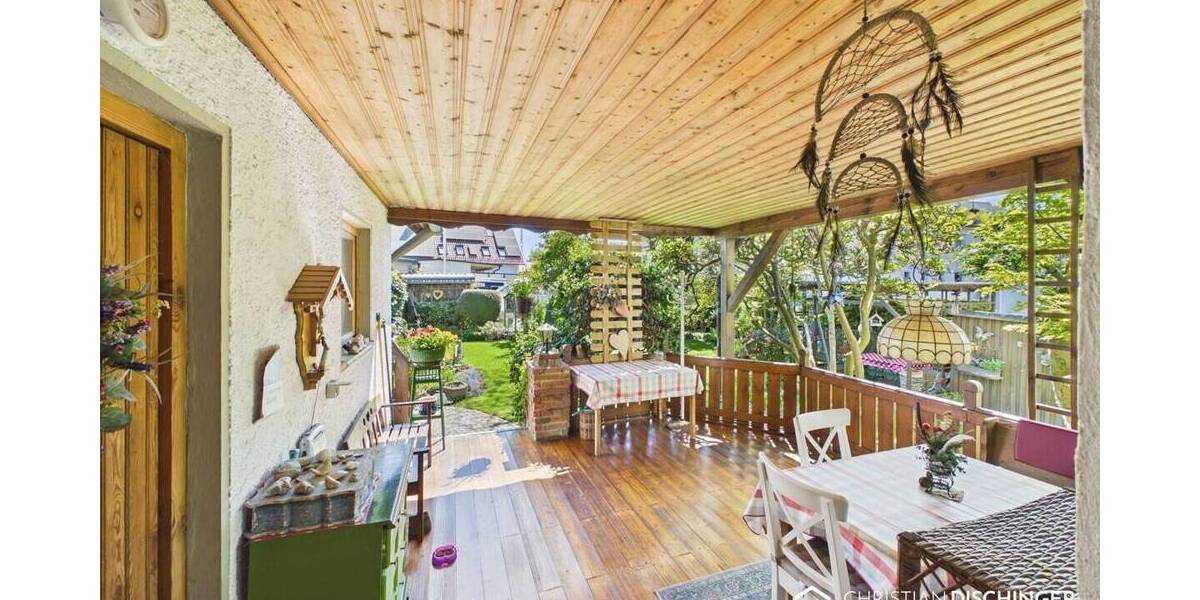Einfamilienhaus Zeitlarn - 8 Zimmer, 183 m&sup2;, 629.000&euro; | Angebot:26704286