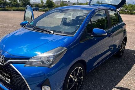 Toyota Yaris 95.000 km 8.100 &euro; Regensburg 93051