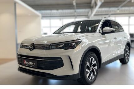 VW Tiguan 9.900 km 43.970 &euro; Regensburg 93053