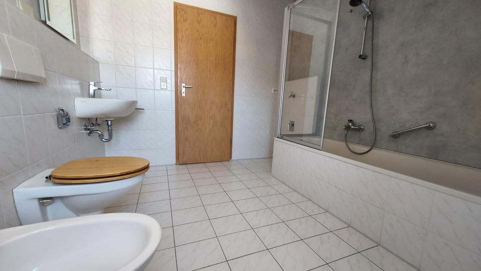 Dachgeschoßwohnung Regensburg Konradsiedlung - 2 Zimmer, 64 m&sup2;, 333.000&euro; | Angebot:26101233