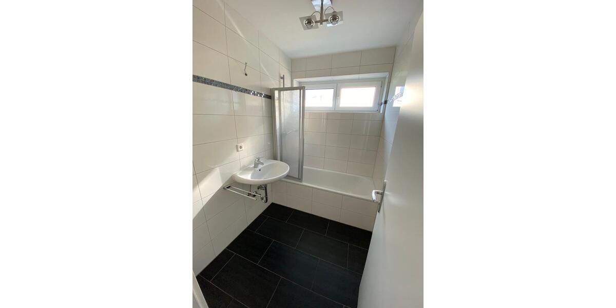 Loft - Studio - Atelier Neutraubling - 3 Zimmer, 77 m&sup2;, 999&euro; | Angebot:26238964