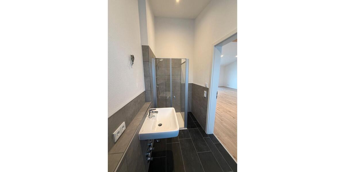 Maisonettenwohnung Barbing - 5.5 Zimmer, 140 m&sup2;, 1.750&euro; | Angebot:26464327