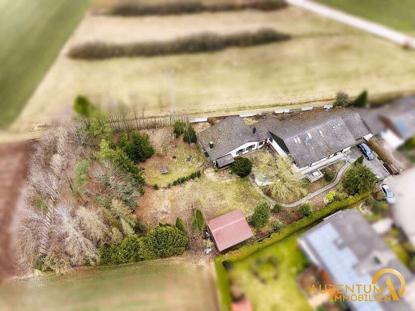Grundstück zu verkaufen in Deuerling 350.000 € 1151 m²
