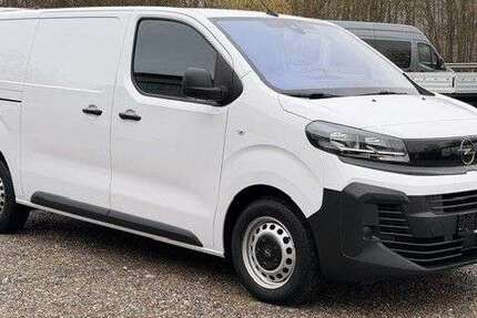 Opel Vivaro 67.003 km 22.372 &euro; Obertraubling 93083