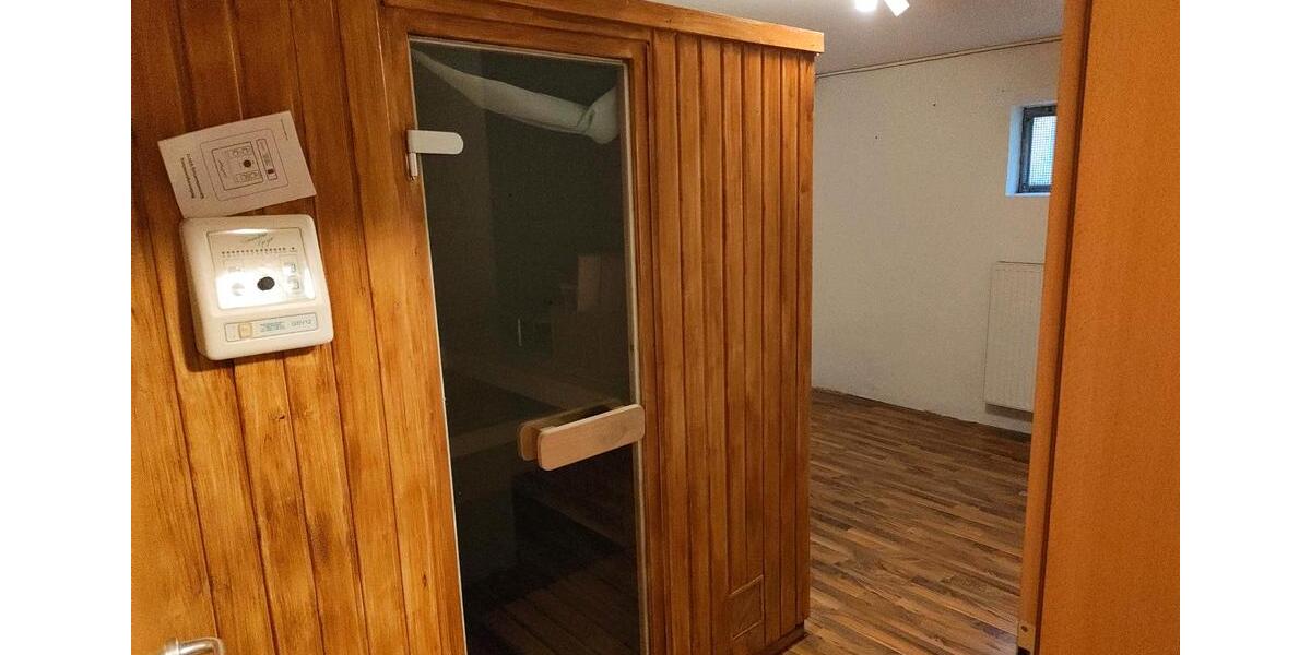Doppelhaushälfte Regenstauf - 5 Zimmer, 200 m&sup2;, 1.545&euro; | Angebot:26560624