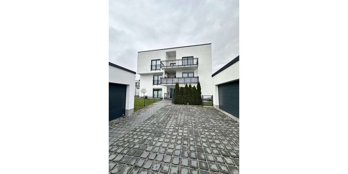 Etagenwohnung Burglengenfeld - 3 Zimmer, 84 m&sup2;, 305.000&euro; | Angebot:26570724