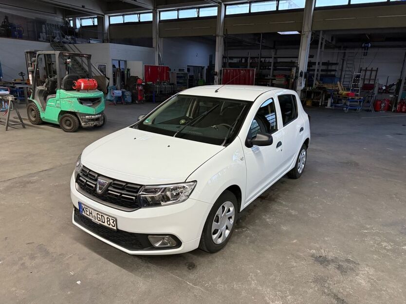 Dacia Sandero 74.000 km 7.200 € Regensburg 93055