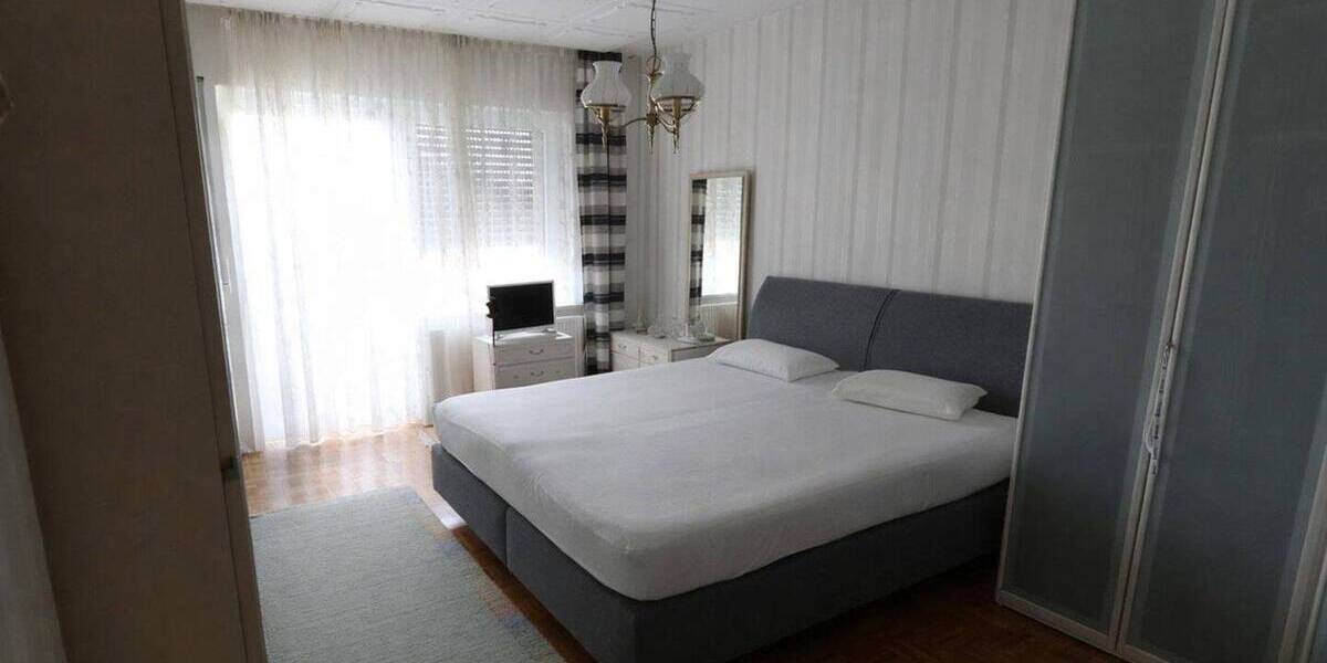 Einfamilienhaus Burglengenfeld - 5 Zimmer, 145 m&sup2;, 495.000&euro; | Angebot:26028266