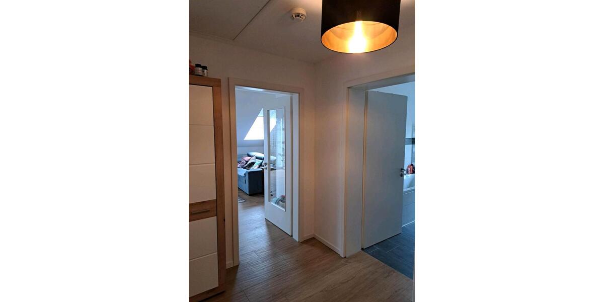 Dachgeschoßwohnung Langquaid - 2 Zimmer, 61 m&sup2;, 275.000&euro; | Angebot:25509886