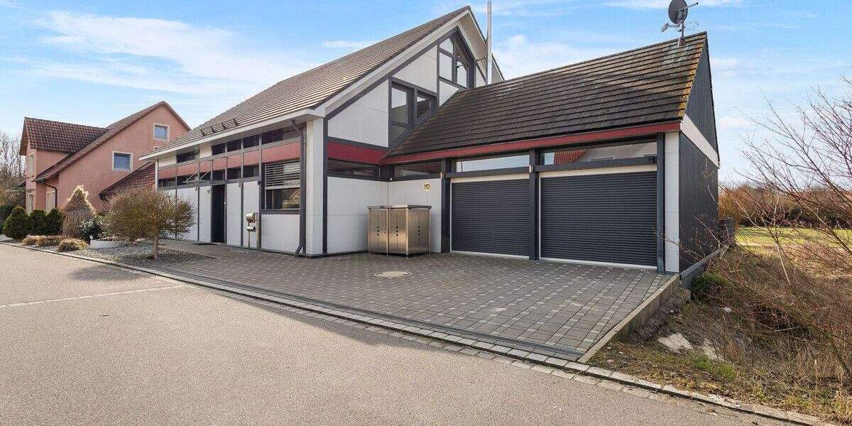 Einfamilienhaus Neutraubling - 5 Zimmer, 203 m&sup2;, 1.149.000&euro; | Angebot:25645595