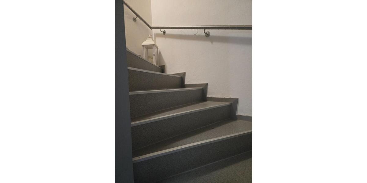 Reihenhaus Burglengenfeld - 9 Zimmer, 213 m&sup2;, 380.000&euro; | Angebot:24652306