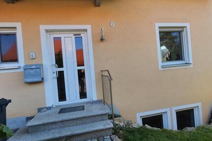 Moderne Doppelhaushälfte mit Doppelgarage in 93188 Rohrdorf 7 zimmer