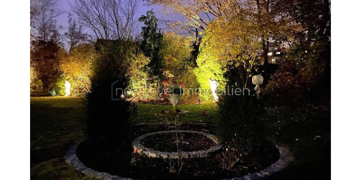 Mehrfamilienhaus, Wohnhaus Maxhütte-Haidhof Maxhütte - 9 Zimmer, 230 m&sup2;, 1.129.000&euro; | Angebot:25734294