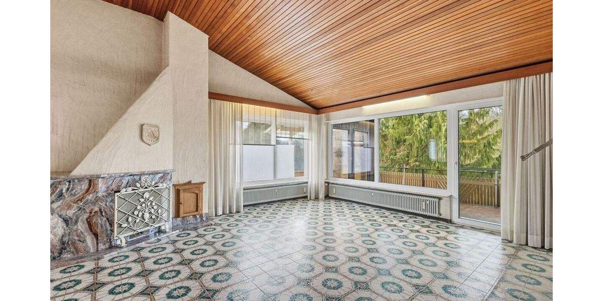 Einfamilienhaus Undorf Undorf - 7 Zimmer, 208 m&sup2;, 599.000&euro; | Angebot:25779834