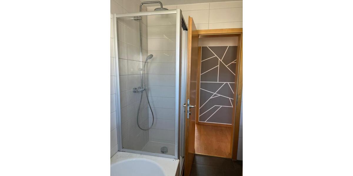 Mehrfamilienhaus, Wohnhaus Wenzenbach - 8.5 Zimmer, 280 m&sup2;, 1.100.000&euro; | Angebot:26504140
