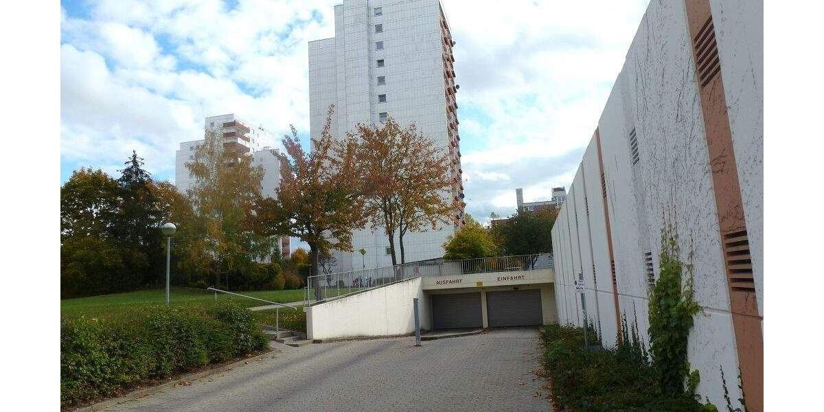 Garagen / Stellplätze Regensburg Großprüfening-Dechbetten-Königswiesen - 25.000&euro; | Angebot:25692883