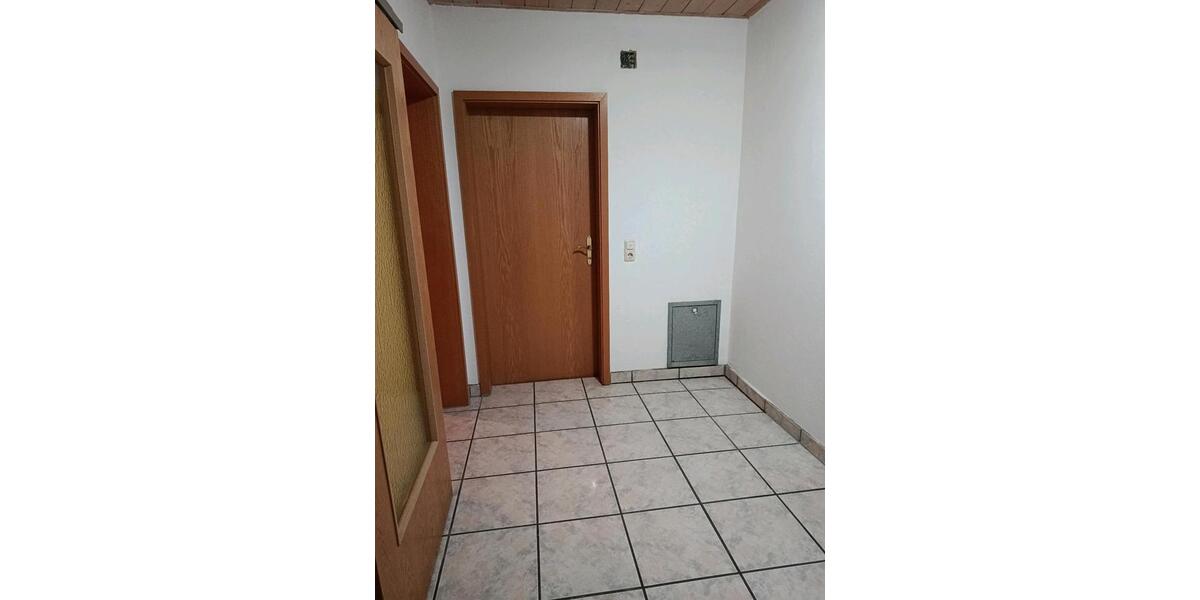 Einfamilienhaus Schierling - 5 Zimmer, 140 m&sup2;, 1.200&euro; | Angebot:26377744