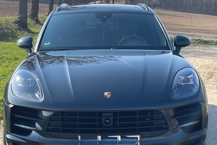 Porsche Macan 95.000 km 48.100 &euro; Regensburg 93053