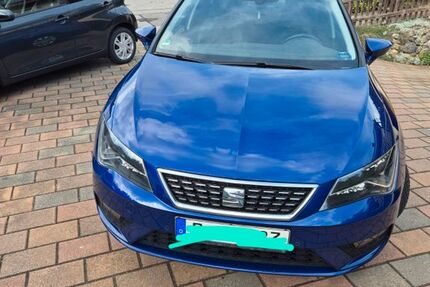 Seat Leon 84.000 km 12.600 &euro; Regensburg 93055