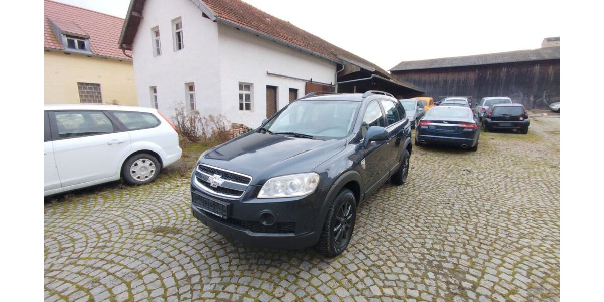 Chevrolet Captiva 191.000 km 1.899 &euro; Regensburg 93055