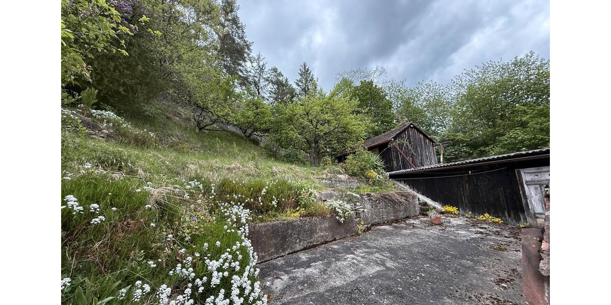 Einfamilienhaus Burglengenfeld - 6 Zimmer, 90 m&sup2;, 150.000&euro; | Angebot:26049165