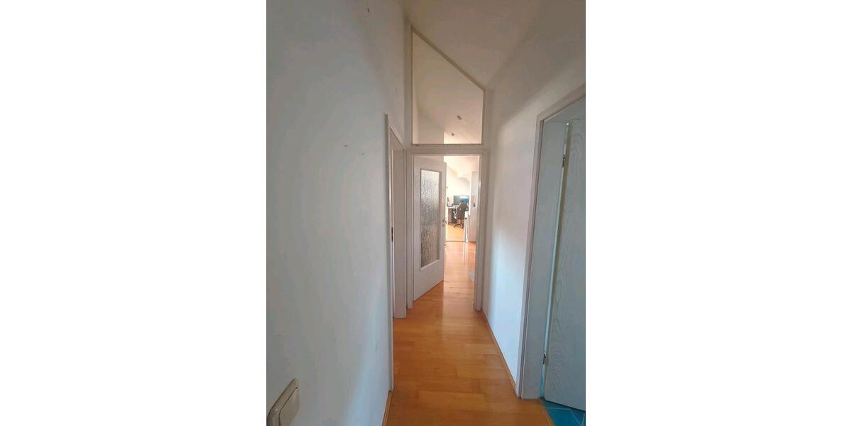 Dachgeschoßwohnung Ihrlerstein - 3 Zimmer, 83 m&sup2;, 700&euro; | Angebot:26681353