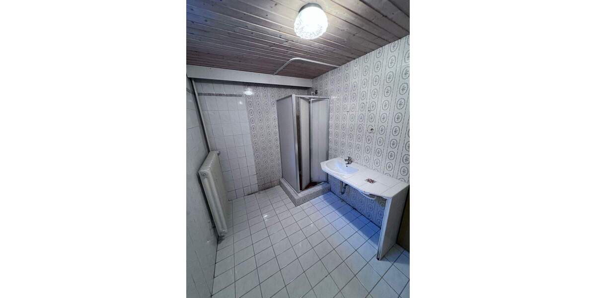 Mehrfamilienhaus, Wohnhaus Sinzing Saxberg - 6 Zimmer, 207 m&sup2;, 449.000&euro; | Angebot:25745210