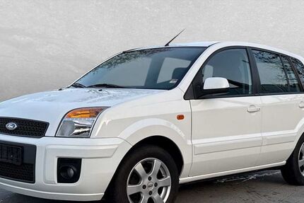 Ford Fusion 52.000 km 6.915 &euro; Regensburg 93059