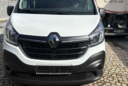 Renault Trafic 149.890 km 15.990 &euro; Schierling 84069
