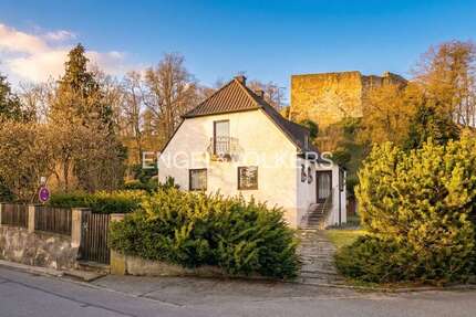 Haus Donaustauf - 6 Zimmer, 150 m&sup2;, 675.000&euro; | Angebot:26536501