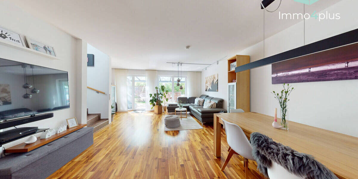 Reihenendhaus Regensburg Westenviertel - 4 Zimmer, 110 m&sup2;, 799.800&euro; | Angebot:26499512