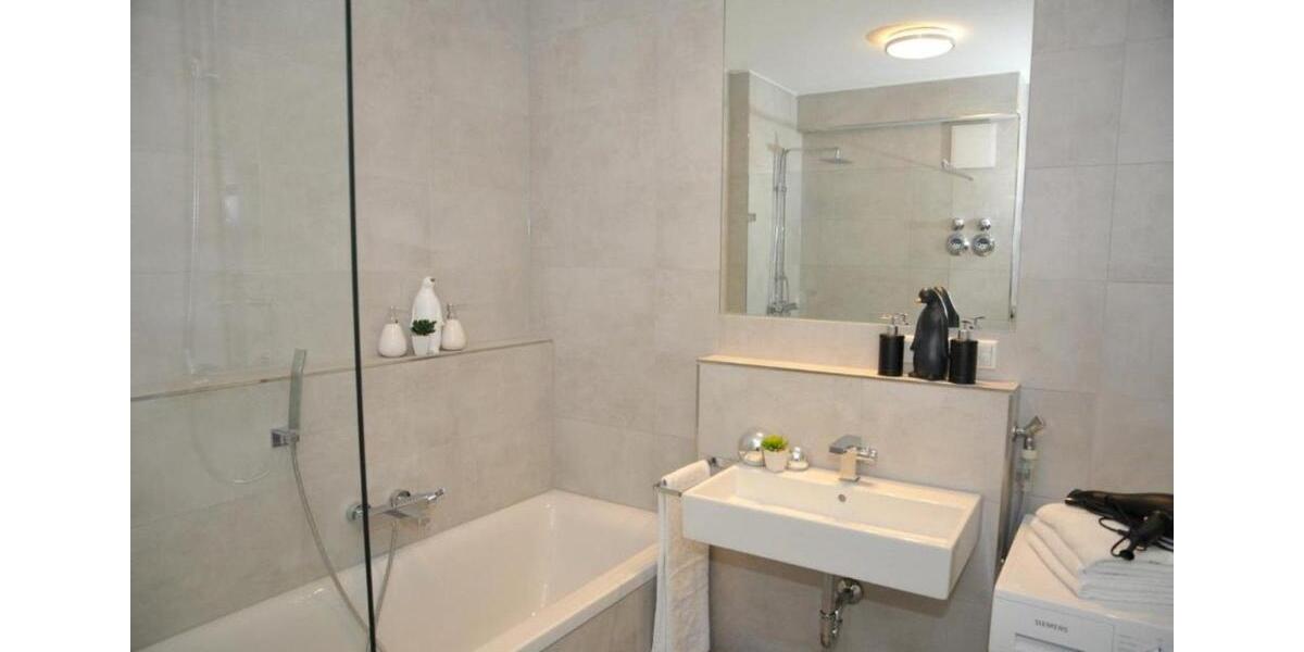 Etagenwohnung Regensburg Das Dörnberg - 3 Zimmer, 75 m&sup2;, 2.200&euro; | Angebot:19063438