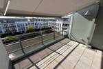 Bestlage!2-Zi.Penthouse mit 2 Dachterr.+2 Einbauküchen+2 Bäder, Blick auf einen See im Westen v. Rgbg.