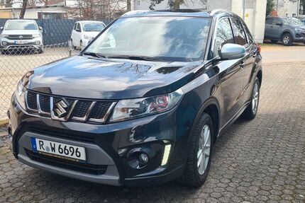 Suzuki Vitara 28.000 km 17.600 &euro; Sarching 93092