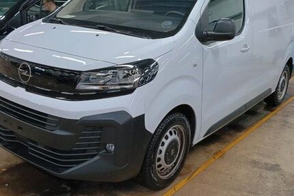 Opel Vivaro 2.731 km 27.980 &euro; Kelheim 93309